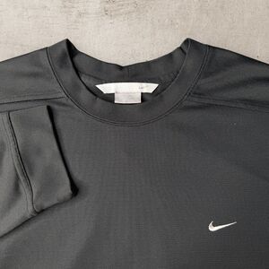 Nike Long Sleeve Performance Shirt Mens XL Silver Tag Black Single Swoosh Y2K
